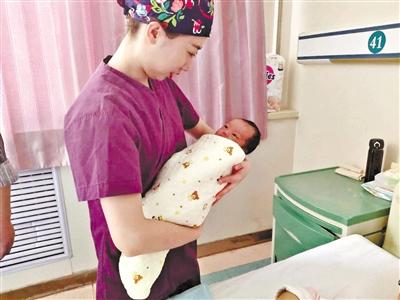 聲聲啼哭清亮 蘭州第一批“20后”閃亮登場！