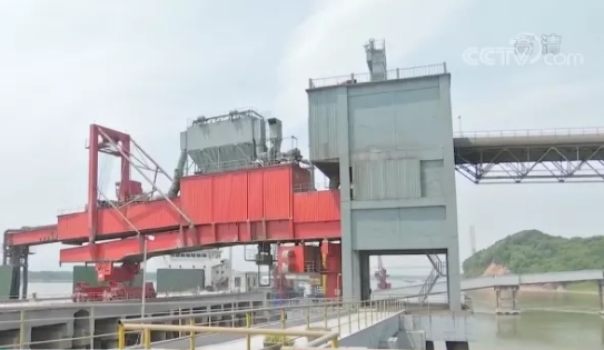 太瘋狂！水泥漲價幾輪，依舊排隊搶購......發(fā)生了什么？