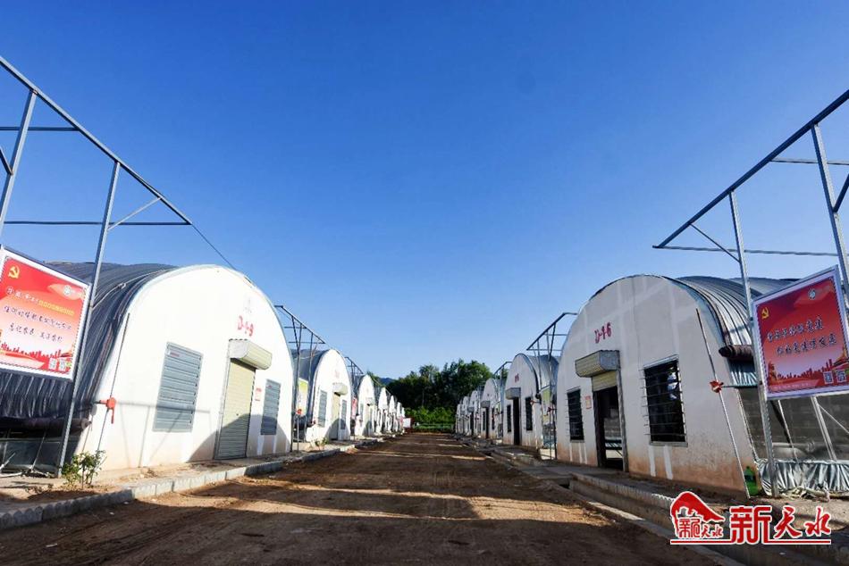 逐夢(mèng)小康路正寬——天水市脫貧攻堅(jiān)采訪團(tuán)走進(jìn)清水見聞