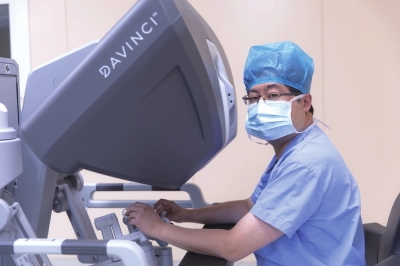 蘭大二院院長(zhǎng)王?。捍筢t(yī)精誠(chéng)“微視野”下可有大作為