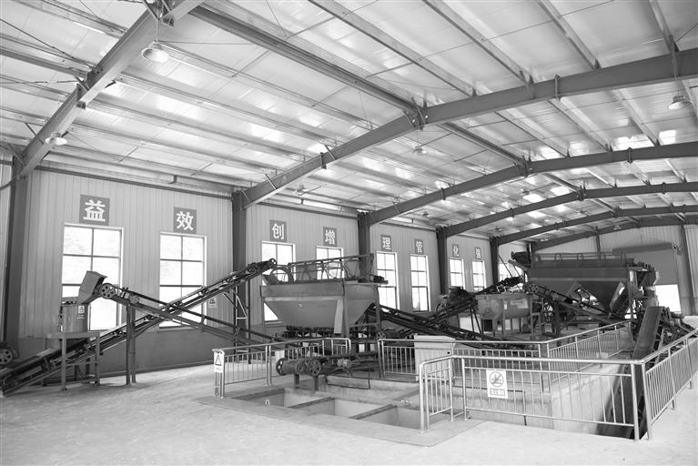 來(lái)自扶貧一線(xiàn)的調(diào)研報(bào)告——天水清水：興產(chǎn)業(yè) 搬新居 奔富路