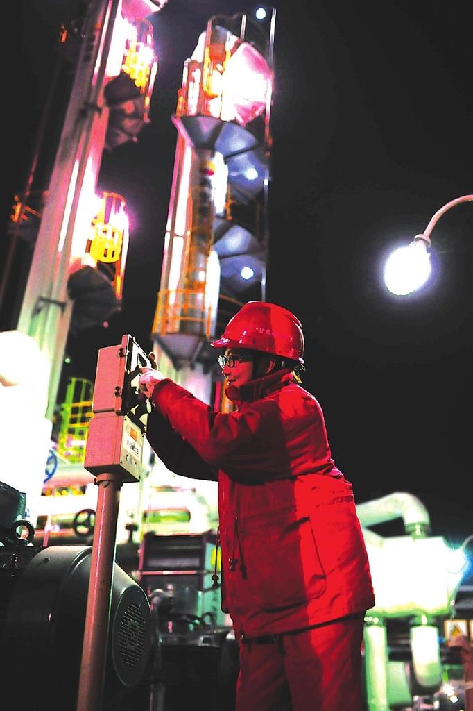 蘭州熱電公司提前開閘送熱鍋爐、管網(wǎng)運(yùn)行狀況良好