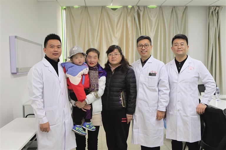 免費救治終末期肝病兒童 甘肅省婦幼保健院聯(lián)手浙大一院共同關愛“小黃人”