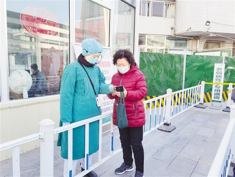 智能生活下，老年人的“數(shù)字鴻溝”如何跨越？