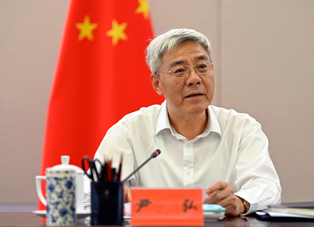 尹弘在甘肅省委財(cái)經(jīng)委員會(huì)第九次會(huì)議上強(qiáng)調(diào) 完整準(zhǔn)確全面貫徹新發(fā)展理念 堅(jiān)定不移推動(dòng)經(jīng)濟(jì)高質(zhì)量發(fā)展 任振鶴孫偉出席并講話(huà)