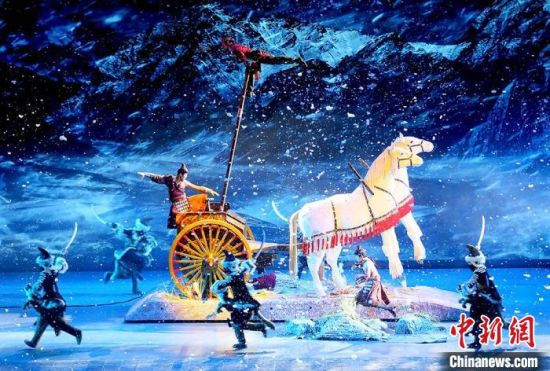 圖為《天下雄關(guān)》演出劇照?！「哒?攝