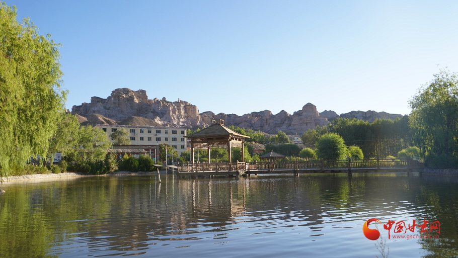 【小康圓夢(mèng)·看甘肅】肅南：鄉(xiāng)村旅游托起百姓富?！敖痫埻搿?>
        </a><em>【小康圓夢(mèng)·看甘肅】肅南：鄉(xiāng)村旅游托起百姓富?！敖痫埻搿?/em></li>
    <li><a  target=