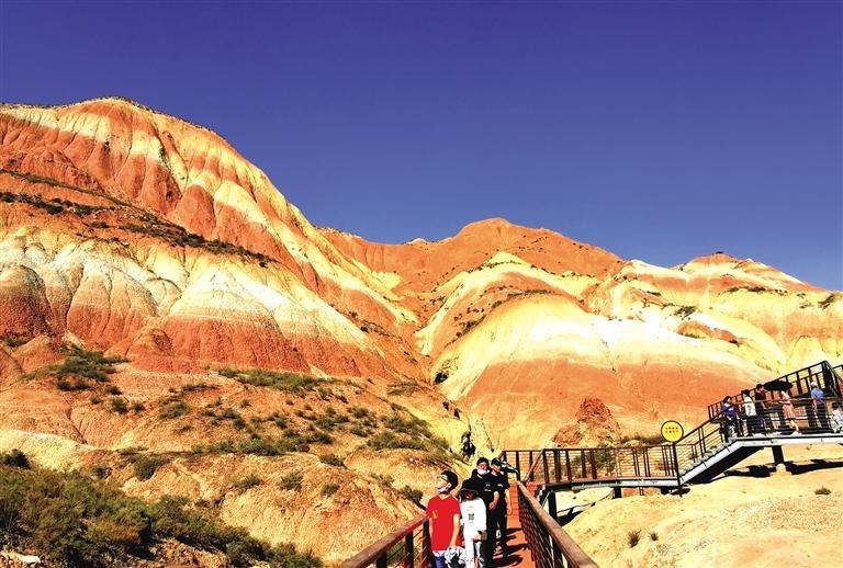 攜程《2021年國慶假期出游總結(jié)報(bào)告》出爐  西安、上海、北京、西寧、成都成甘肅省主要客源地