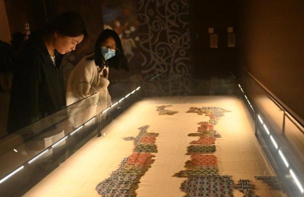 中國(guó)簡(jiǎn)牘寶庫(kù)破圈揭秘絲路故事